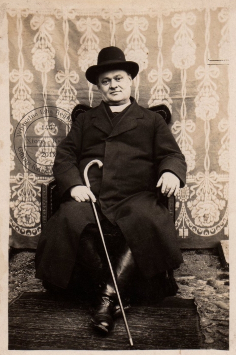 Ks. Kazimierz Echaust