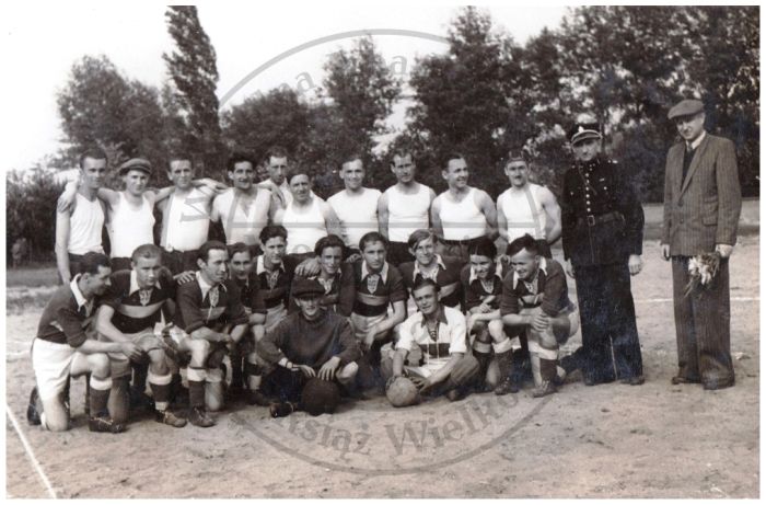 Pogoń Książ 1952 r.