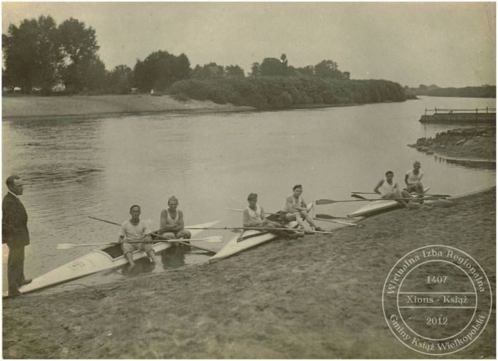 Kajakarze w Gogolewie. 1930 r.