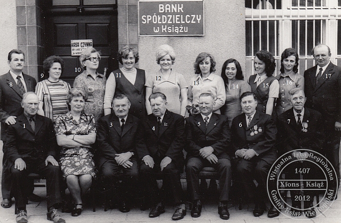 Pracownicy i Zarząd Banku Spółdzielczego w Książu, 1974 r.