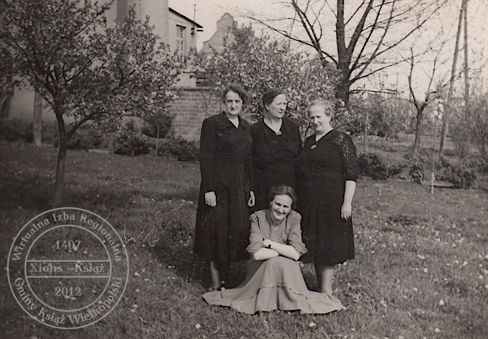 Rodzinne spotkanie. Książ, 1951 r.