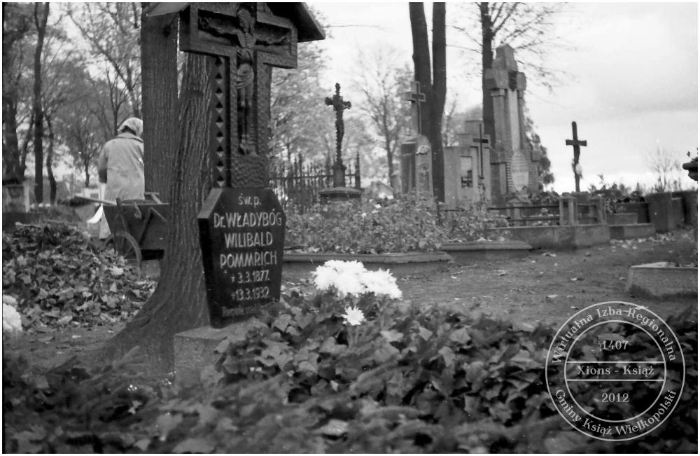 Doktor Pommrich nagrobek. Książ 1967 r.