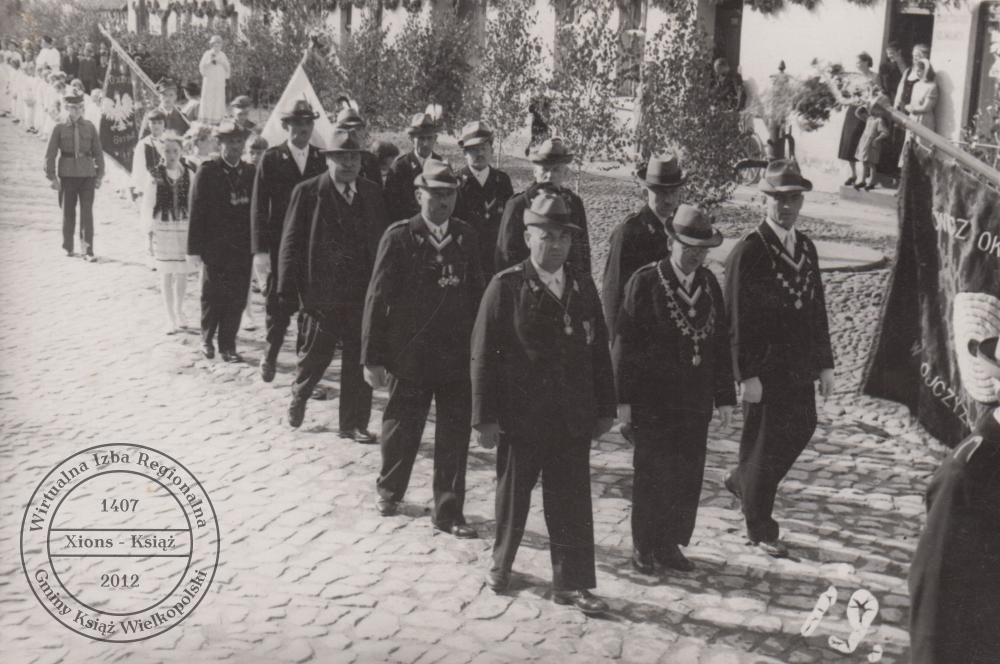 Wizyta duszpasterska ks. biskupa Walentego Dymka. Książ, 2-4 września 1938 r.