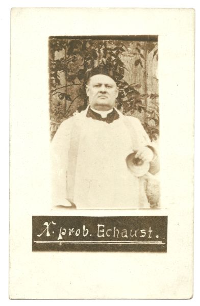 Ks. Kazimierz Echaust.