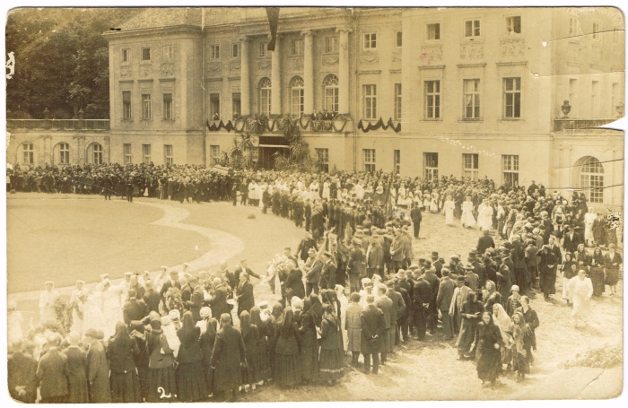 Pogrzeb hr. Krzysztofa Mielżyńskiego w dniu 23 czerwca 1927 r.