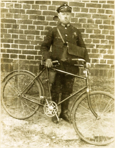 Michał Wojtysiak, powstaniec wielkopolski, listonosz, Książ 1930 r.